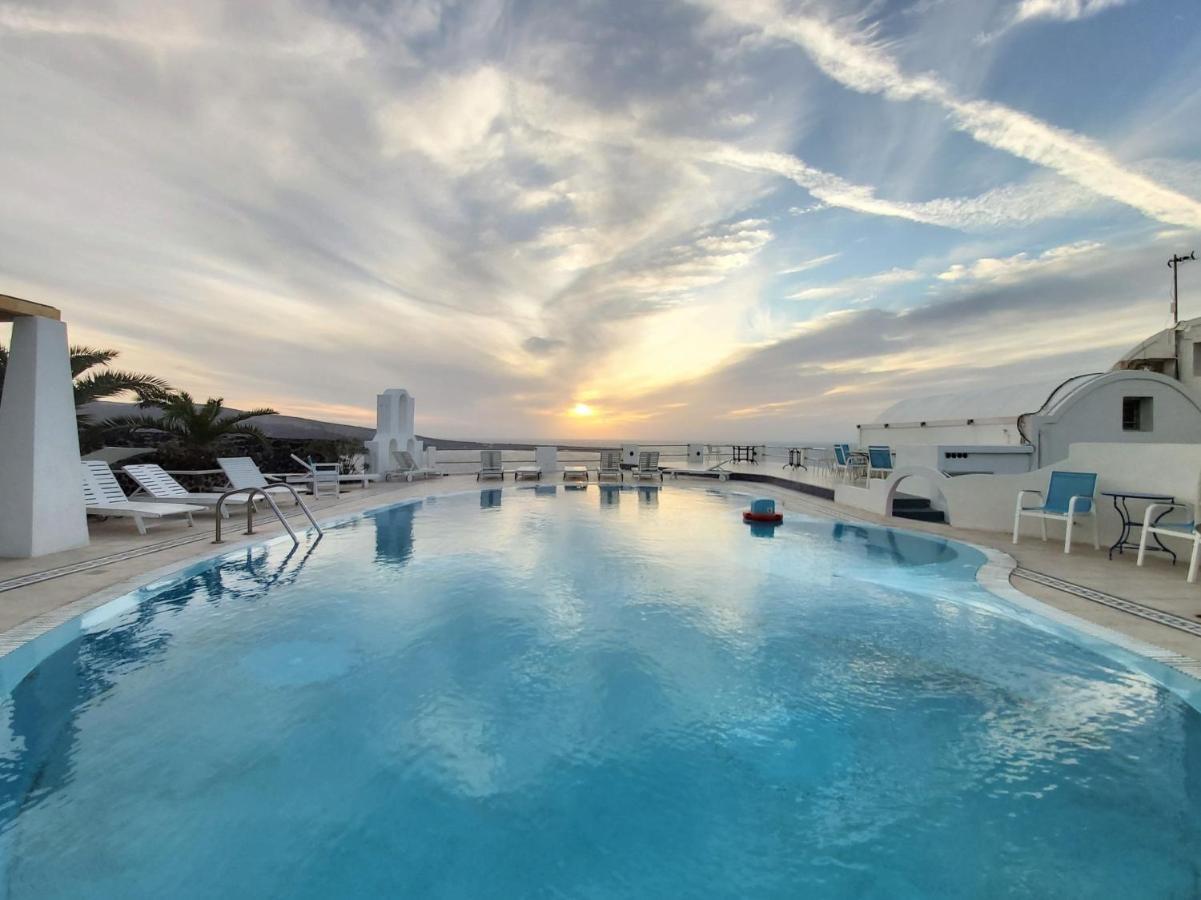 Ether Sunset Oia Exterior photo